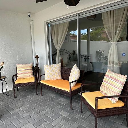 Luxurious & Spacious Townhouse In Prime Location Lägenhet Miami Exteriör bild